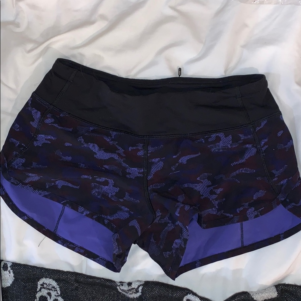 Lululemon Speed Shorts - Mini Purple Camo, Size 2